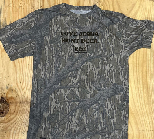 LOVE JESUS. HUNT DEER. Tee